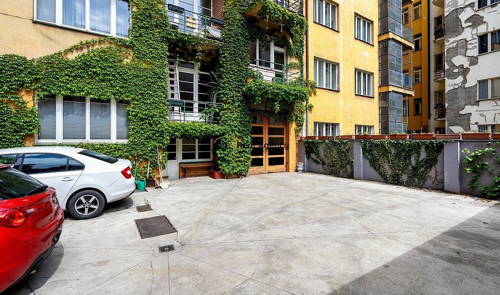 Prodej bytu 3+1 114 m², Praha – náhled fotky 16