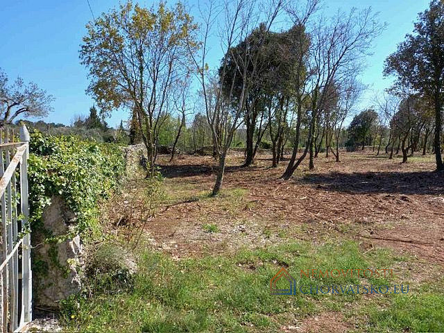 Prodej stavebního pozemku 7 044 m² - Widok 2
