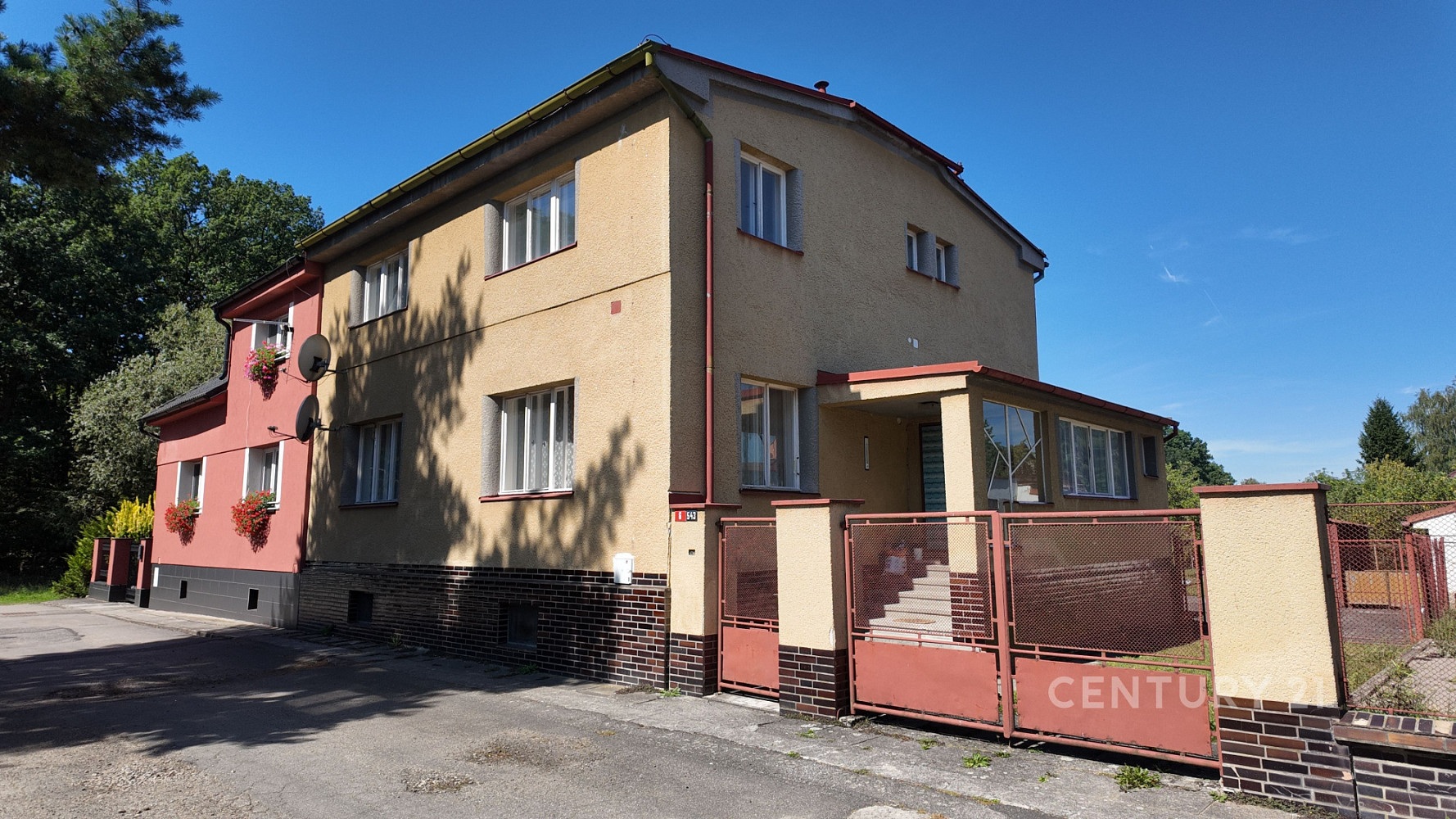 Prodej domu 150 m² s pozemkem 1 041 m²