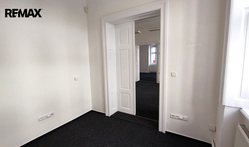 Pronájem kanceláře 85 m², Liberec – náhled fotky 6