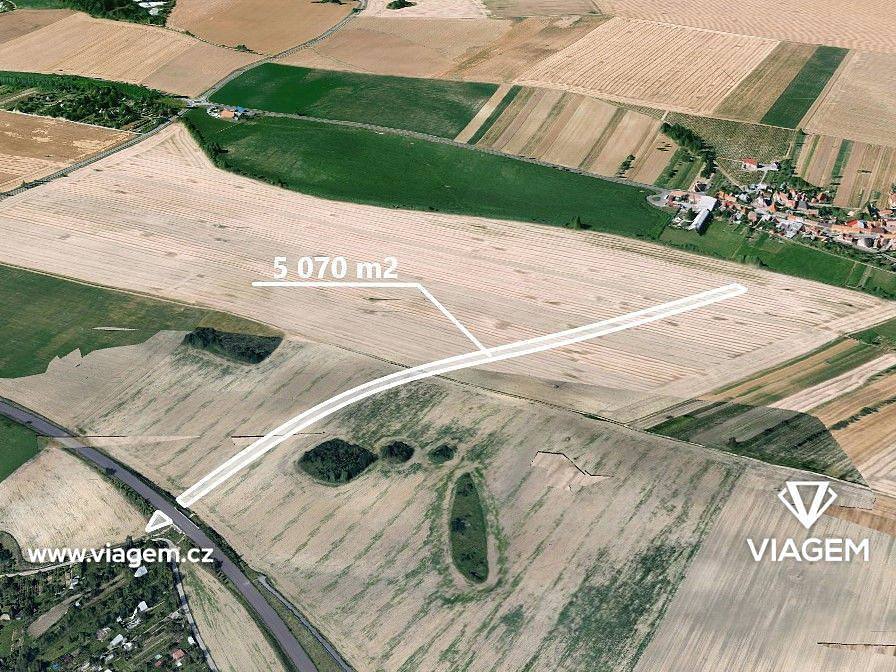 Prodej pole 1 267 m²