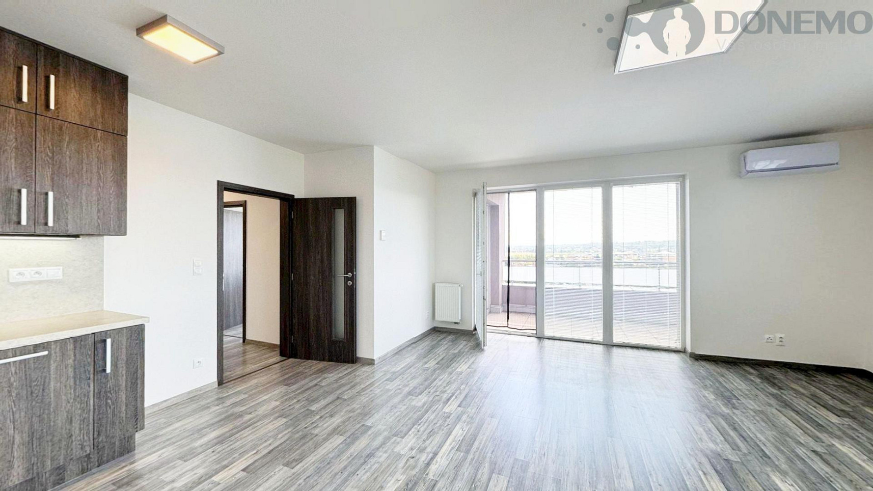 Pronájem bytu 3+kk 82 m² – fotografie 3