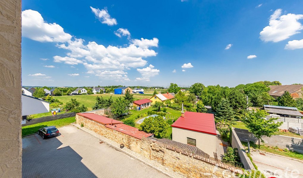 Prodej bytu 3+kk 86 m², Vysoký Újezd – náhled fotky 16