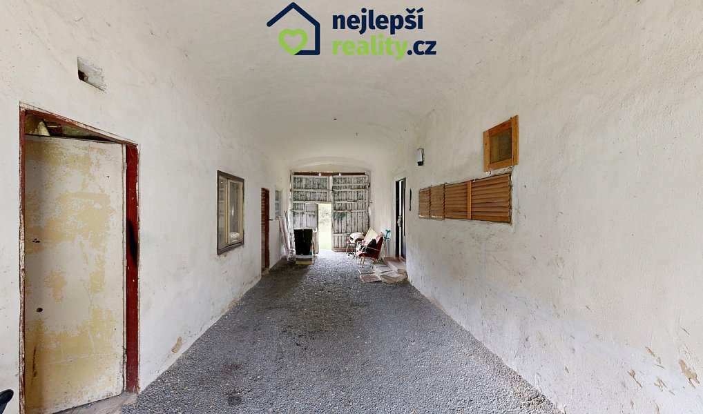 Prodej domu 446 m² s pozemkem 782 m², Kozly – náhled fotky 4