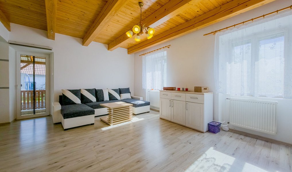 Prodej domu 222 m² s pozemkem 779 m², Český Rudolec – náhled fotky 5