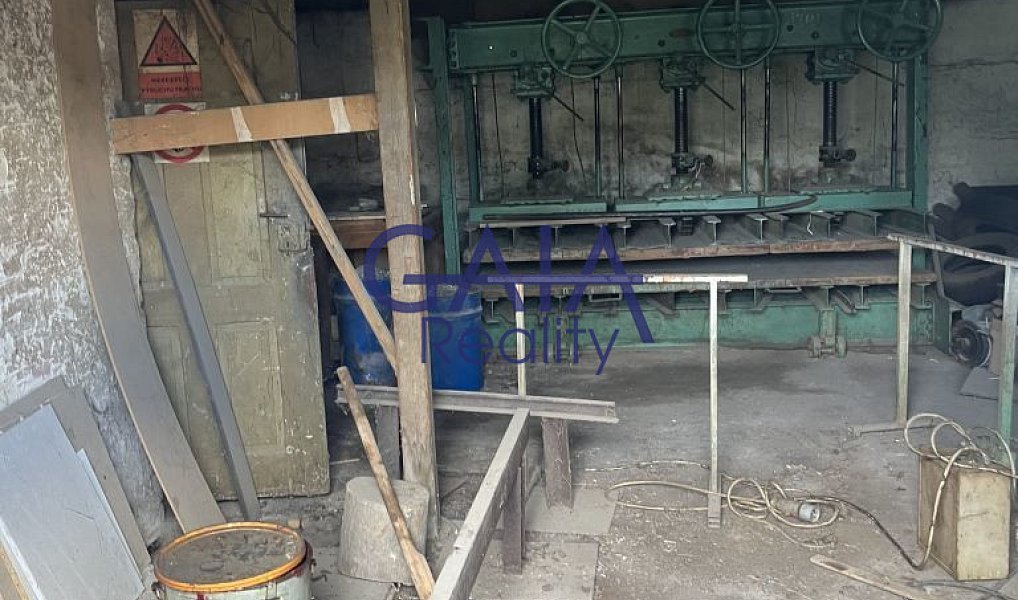 Prodej výrobních prostor 645 m², Staré Město – náhled fotky 10
