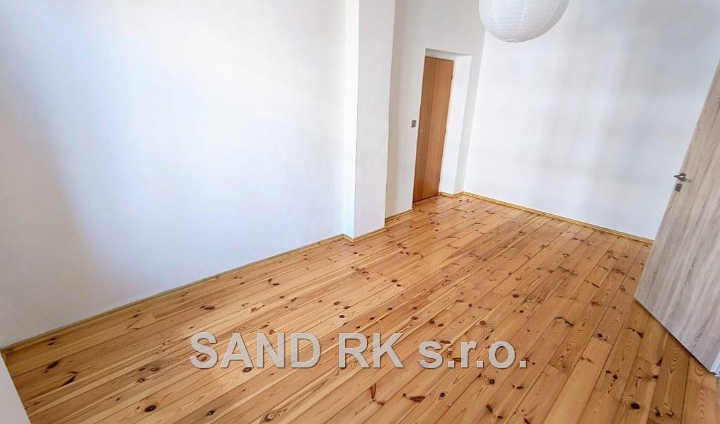 Prodej bytu 4+1 130 m², Plzeň – náhled fotky 15