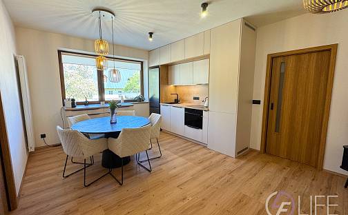 Prodej bytu 3+kk 57 m², Jos. Šíra, Vrchlabí, okres Trutnov