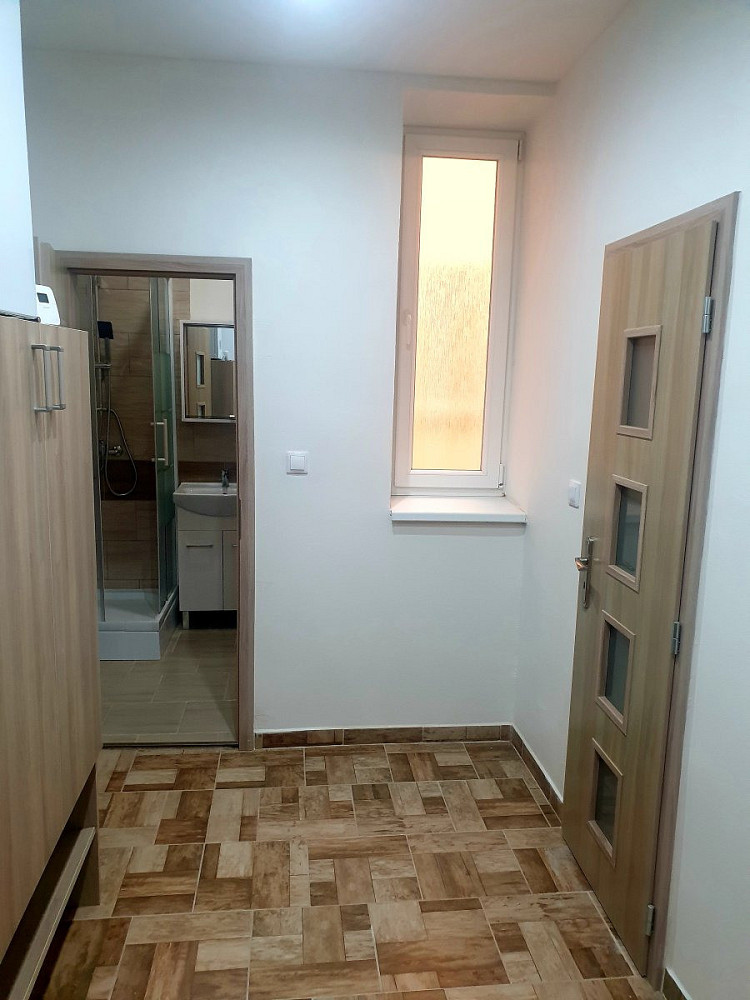 Pronájem bytu 2+kk 54 m² — photo 2