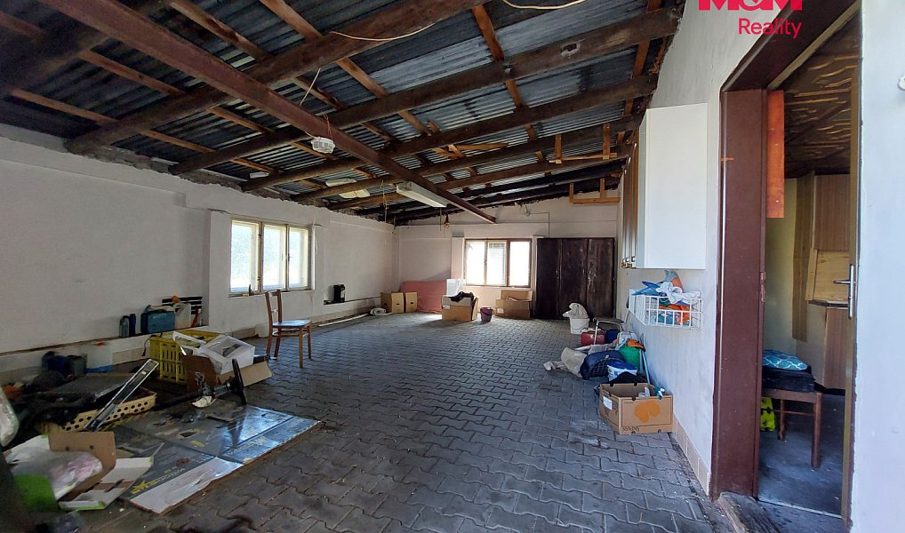 Prodej domu 195 m² s pozemkem 1 797 m², Nasavrky – náhled fotky 14