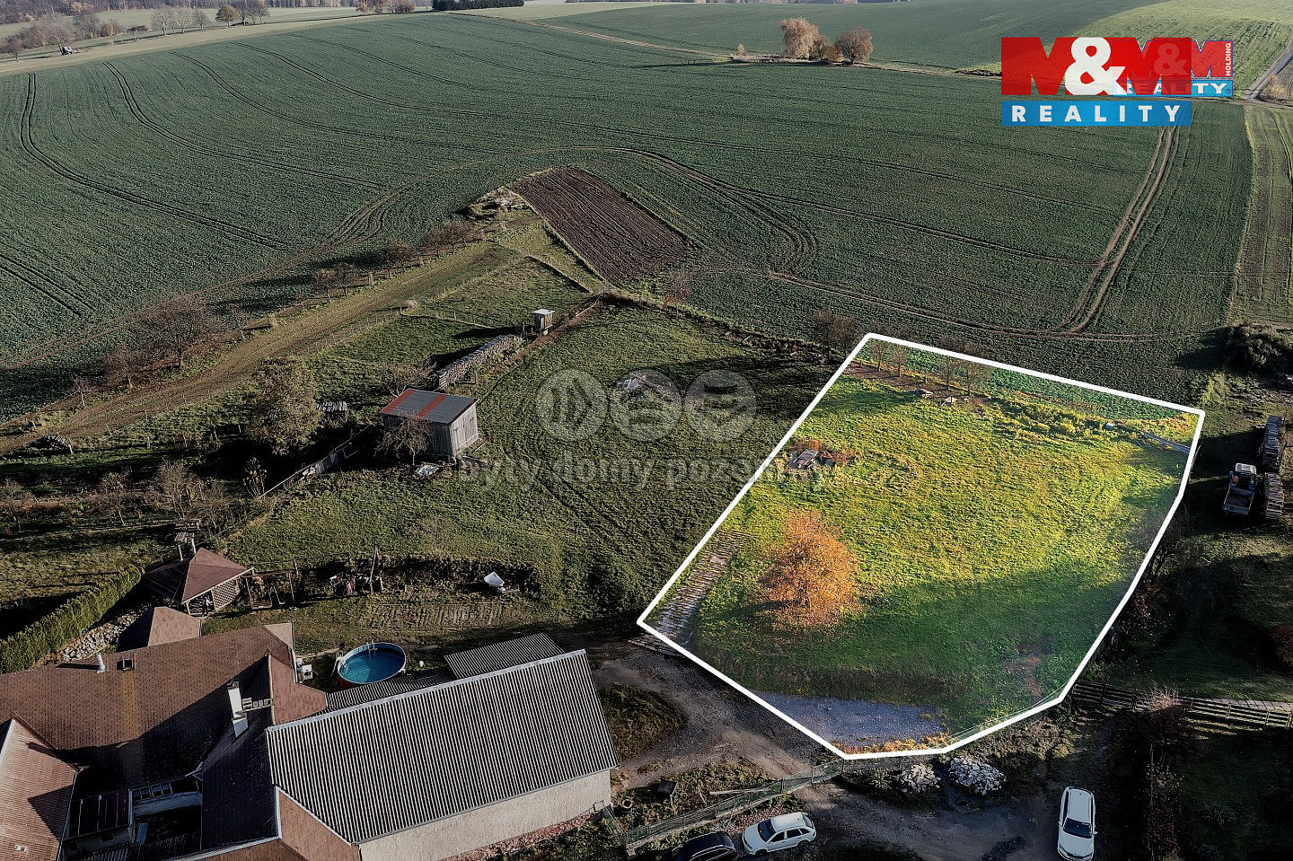 Prodej stavebního pozemku 1 827 m² — photo 2