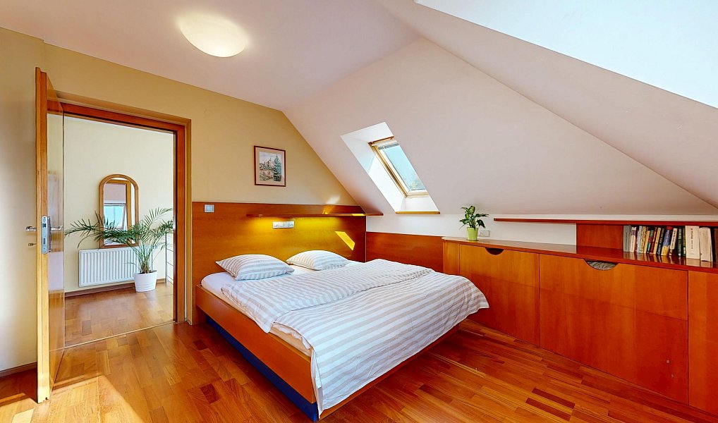 Prodej domu 220 m² s pozemkem 810 m², Brno – náhled fotky 19