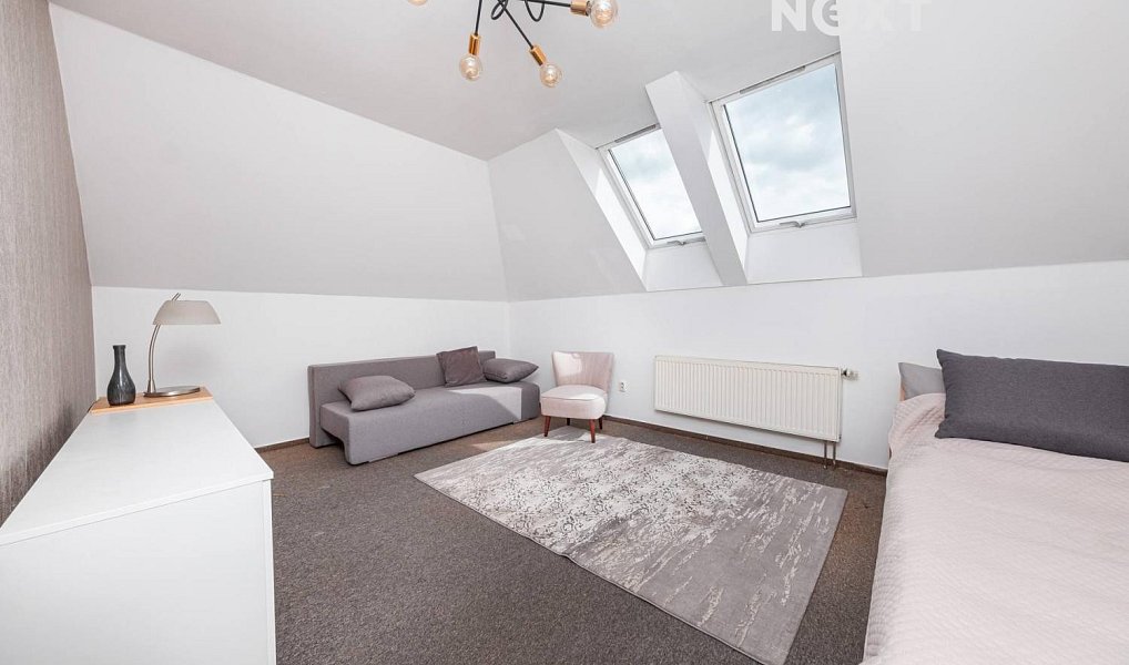 Prodej domu 160 m² s pozemkem 917 m², Horní Jelení – náhled fotky 20
