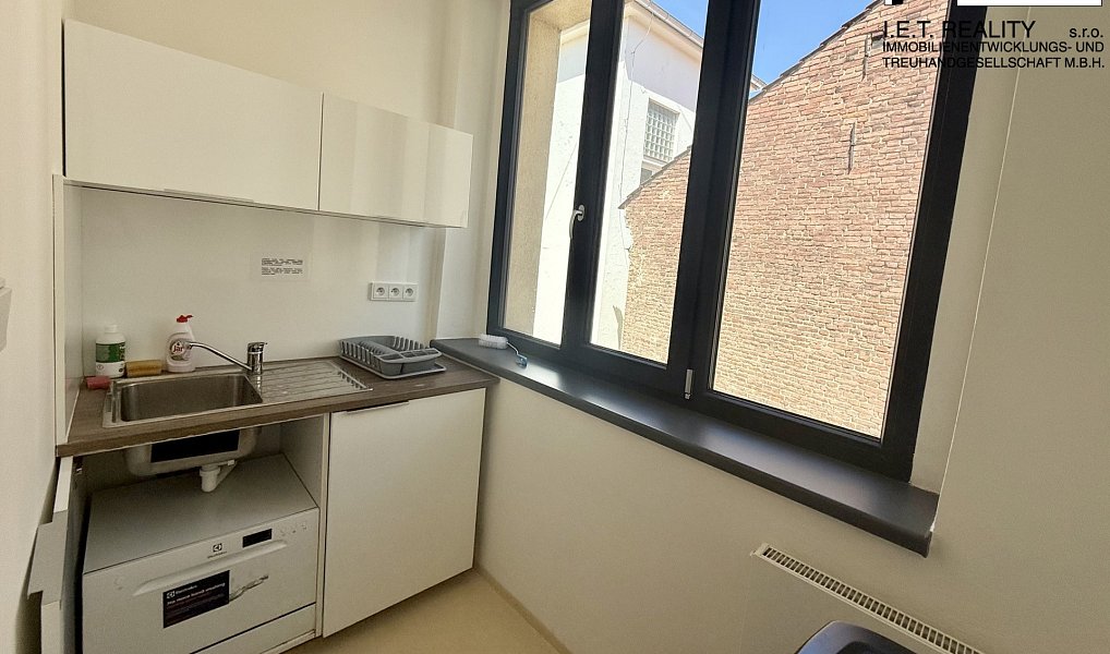 Pronájem kanceláře 35 m², Brno – náhled fotky 4