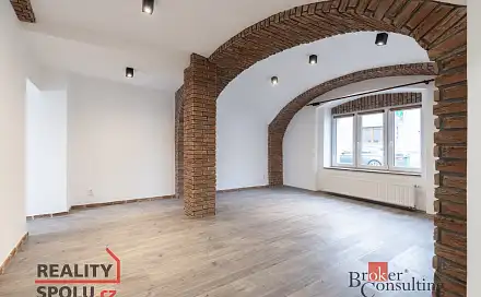 Pronájem bytu 2+1 61 m², Brněnská, Šlapanice, okres Brno-venkov