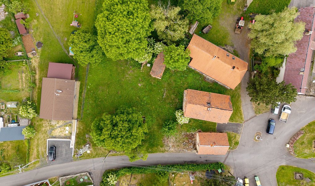 Prodej stavebního pozemku 1 516 m², Lukov – náhled fotky 7
