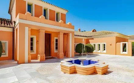 Prodej domu 1 400 m² s pozemkem 6 200 m², Sotogrande Alto, Španělsko