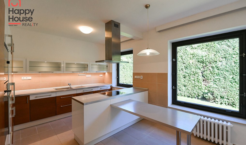 Pronájem kanceláře 365 m², Praha – náhled fotky 2