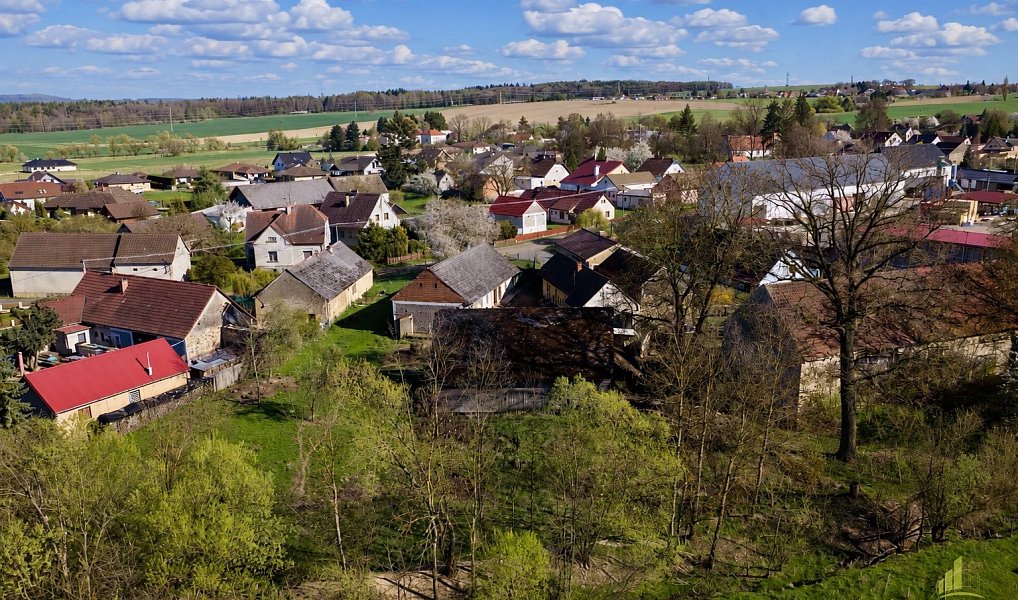Prodej stavebního pozemku 4 033 m², Veselá – náhled fotky 3