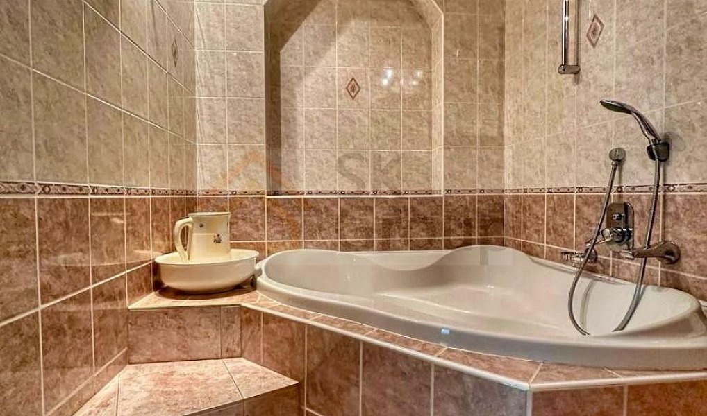 Pronájem bytu 3+1 90 m², Karlovy Vary – náhled fotky 7