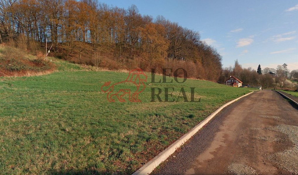 Prodej stavebního pozemku 1 100 m², Ludvíkovice – náhled fotky 10