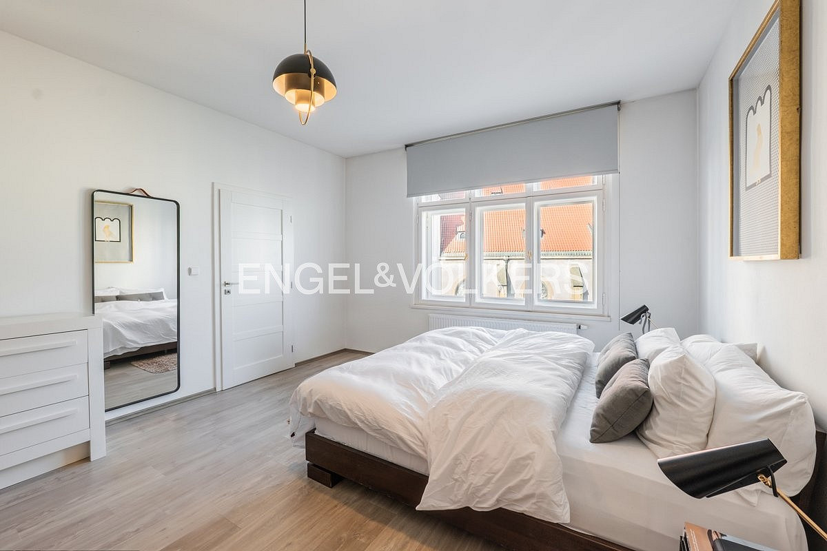 Pronájem bytu 3+kk 80 m² – fotografie 4