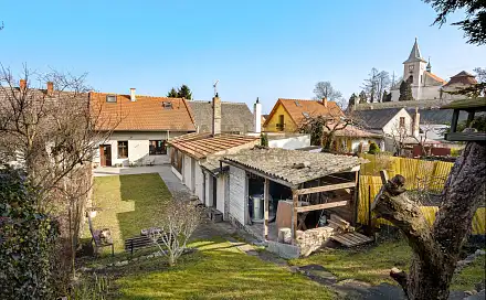 Prodej domu 135 m² s pozemkem 327 m², nám. Pod Martinem, Kostelec nad Labem, okres Mělník