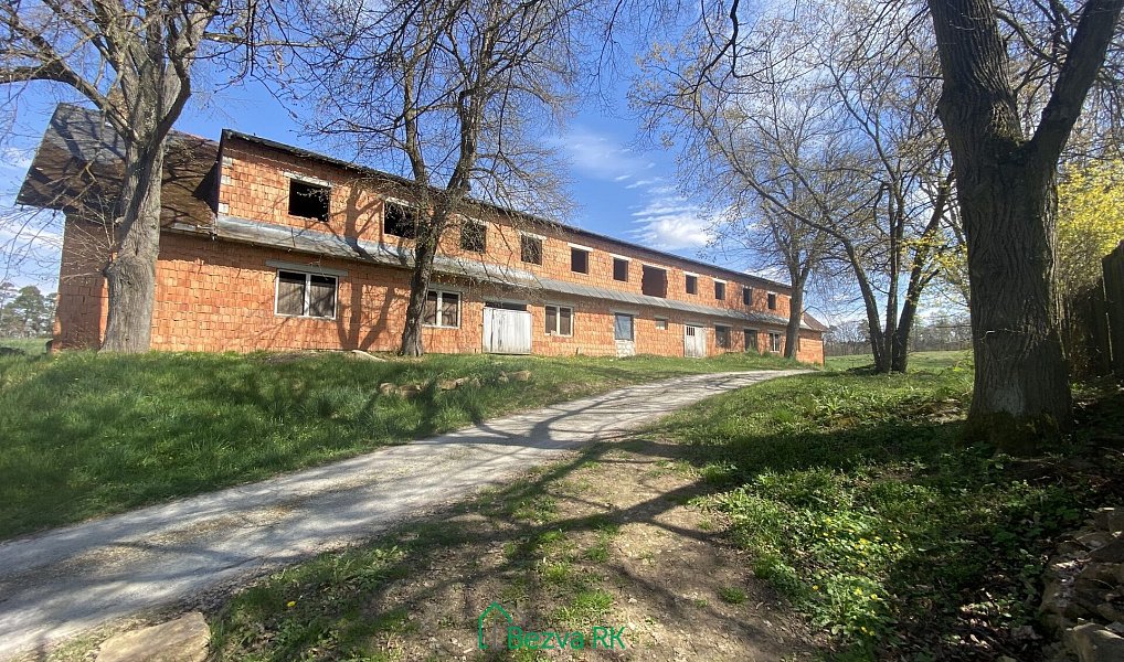 Prodej obchodních prostor 1 358 m², Varvažov – náhled fotky 17