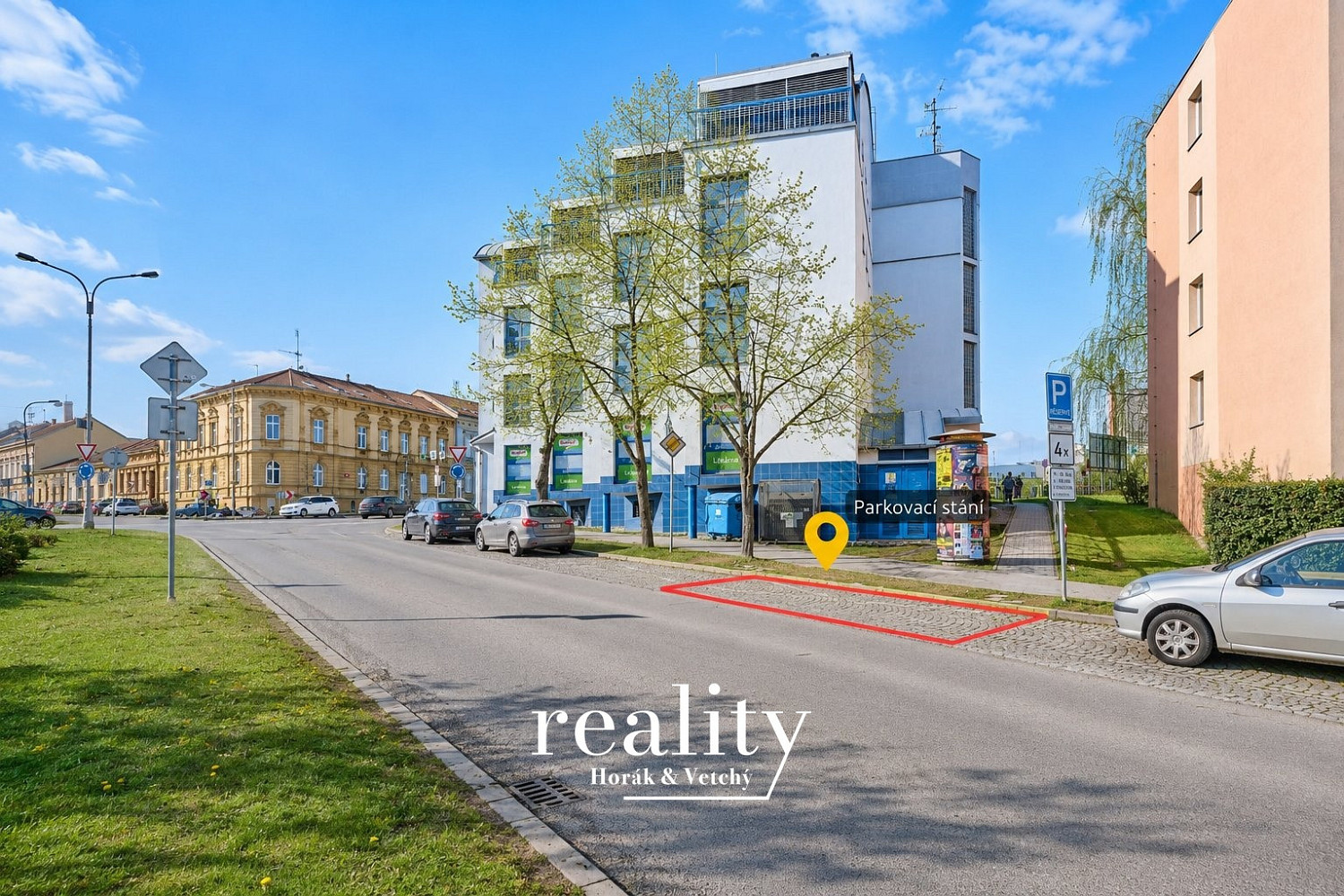 Pronájem kanceláře 84 m² – fotografie 2