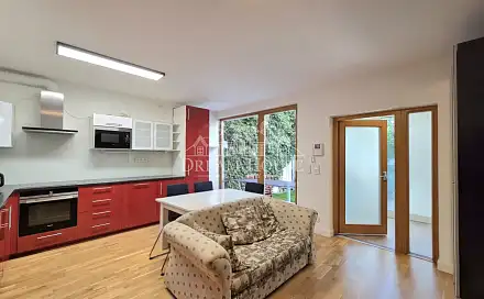 Pronájem bytu 3+kk 99 m²