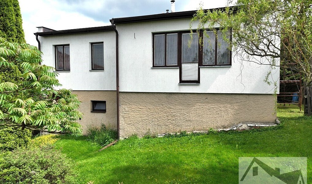 Prodej domu 214 m² s pozemkem 858 m², Měchenice – náhled fotky 10