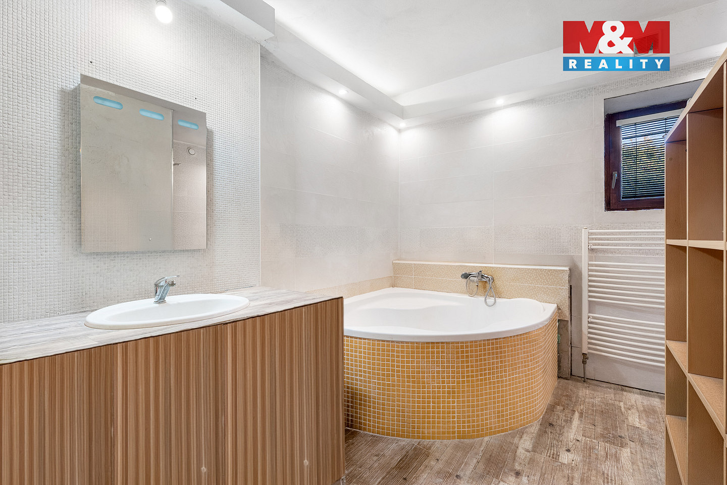 Prodej domu 300 m² s pozemkem 910 m² — photo 4