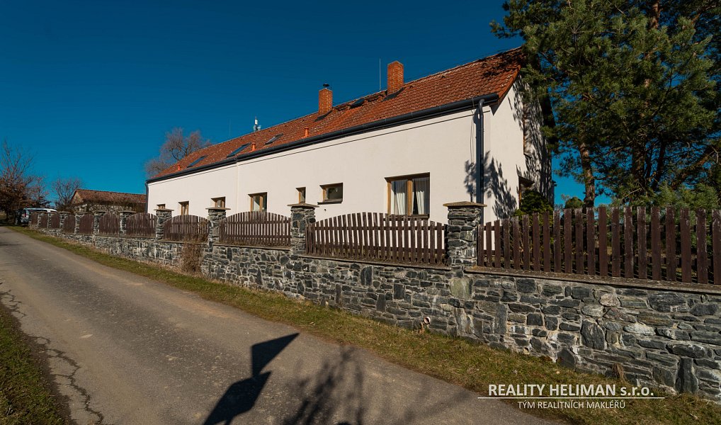 Prodej domu 260 m² s pozemkem 5 558 m², Košice – náhled fotky 35