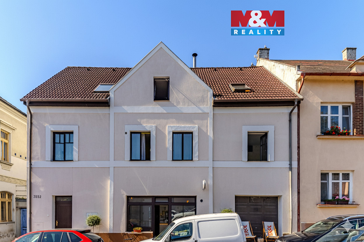 Prodej domu 330 m² s pozemkem 148 m²