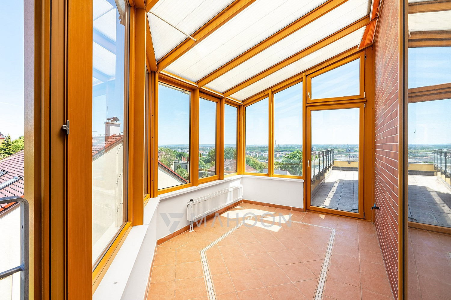 Pronájem bytu 2+kk 72 m²