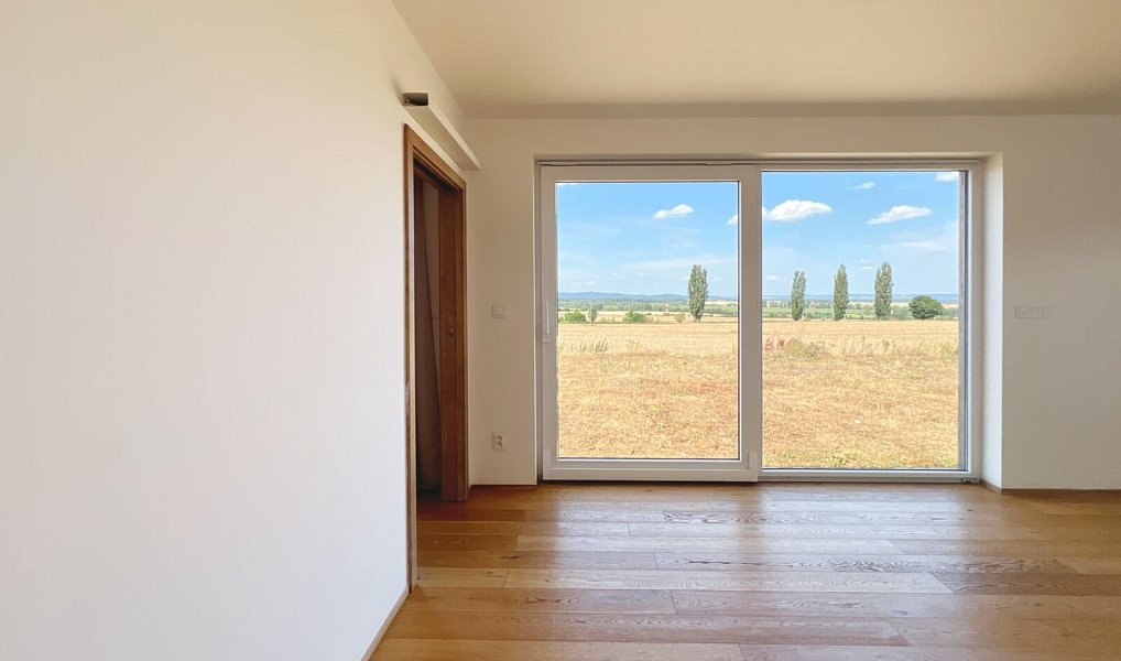Prodej domu 52 m² s pozemkem 830 m², Cheb – náhled fotky 8