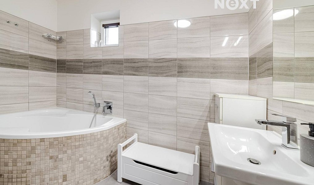 Prodej bytu 3+1 110 m², Praha – náhled fotky 13