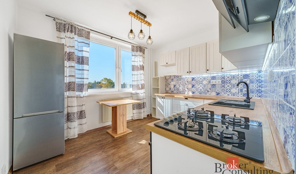 Pronájem bytu 2+kk 60 m², Sokolov – náhled fotky 12