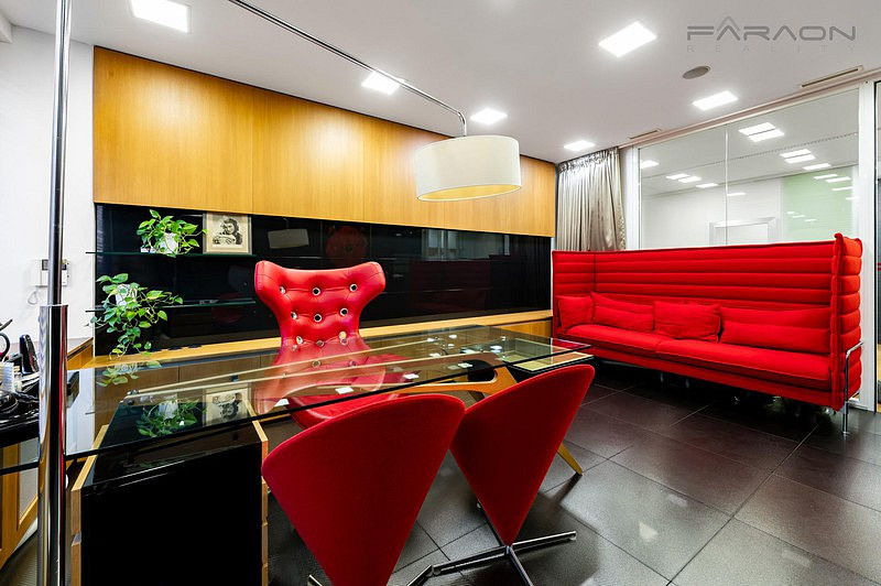 Prodej kanceláře 116 m² – fotografie 2