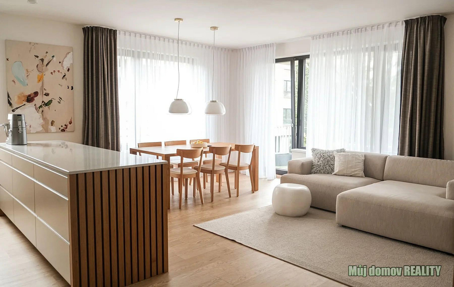Pronájem bytu 3+kk 86 m² — photo 2