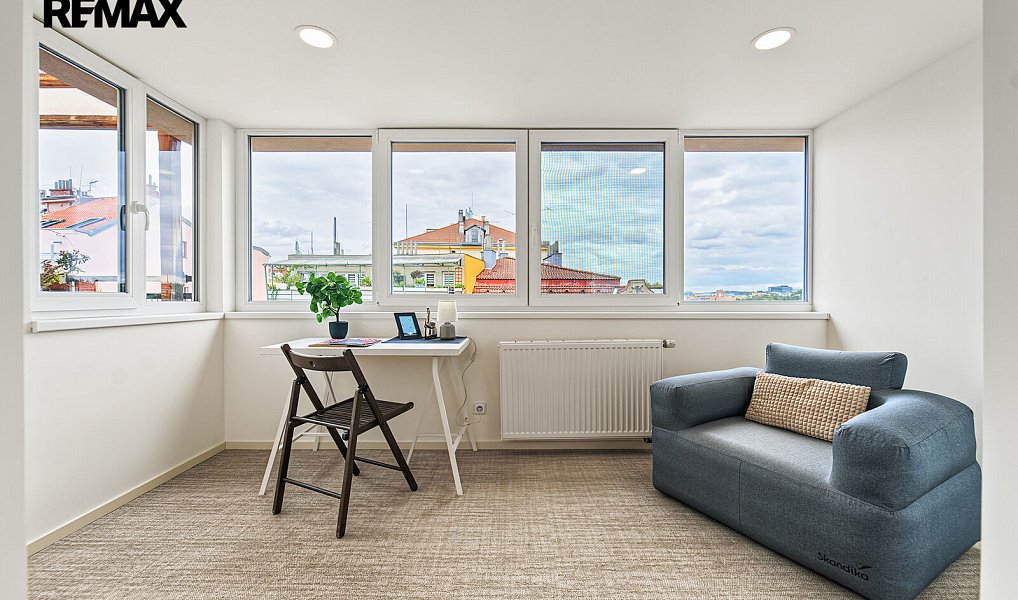 Prodej bytu 3+1 91 m², Praha – náhled fotky 33