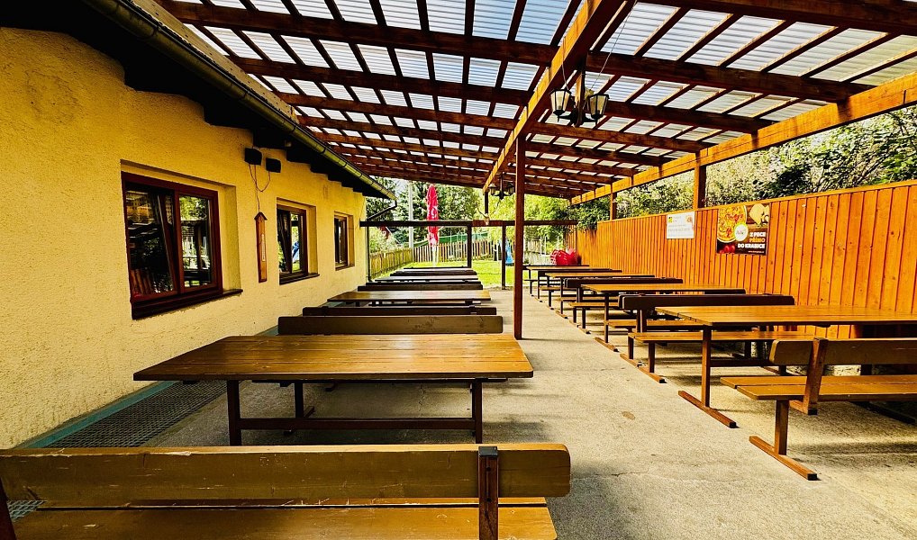 Prodej restaurace 350 m², Velký Šenov – náhled fotky 3