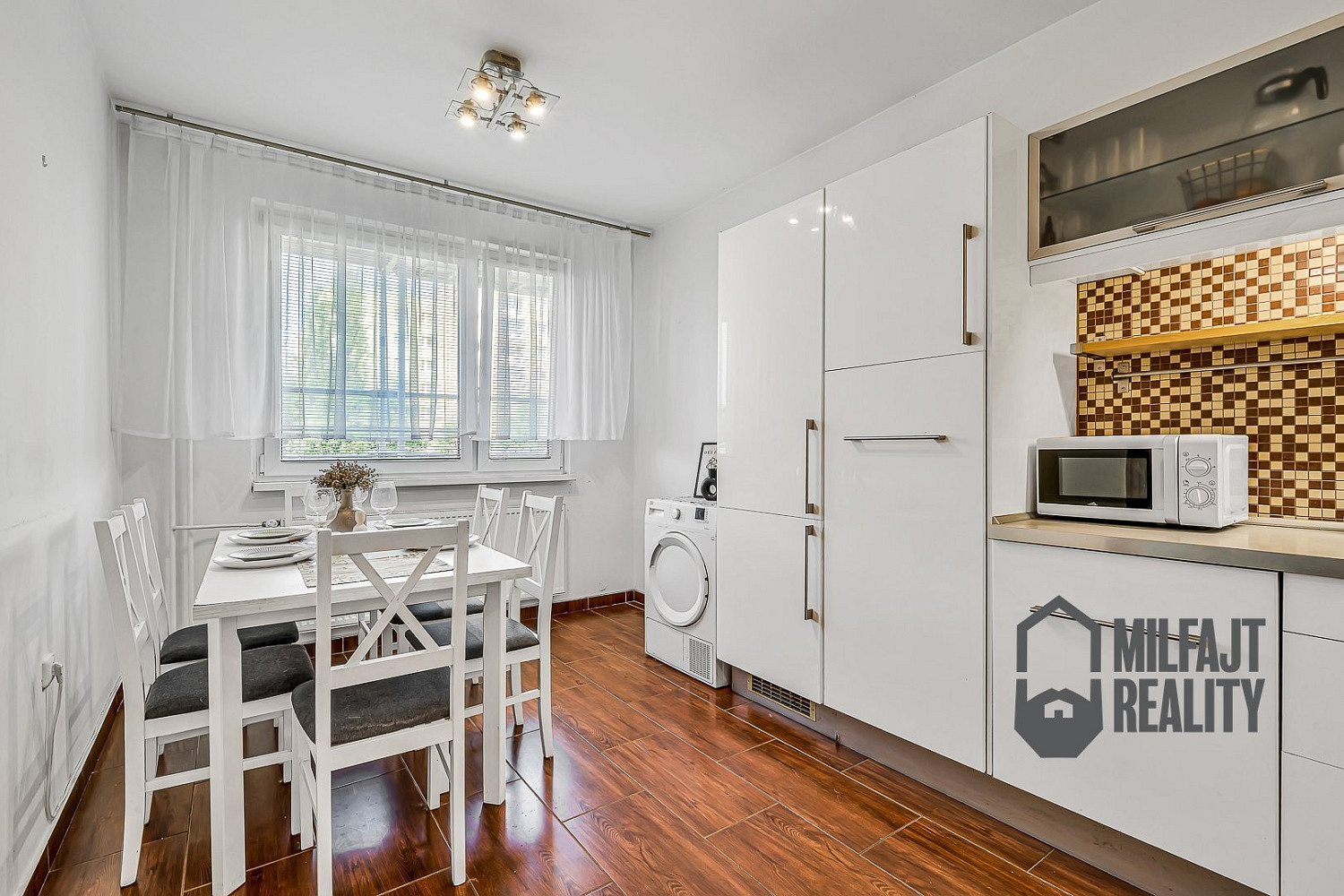 Prodej bytu 4+1 75 m² - Widok 2