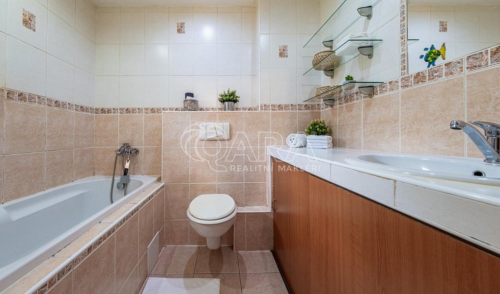 Prodej domu 117 m² s pozemkem 210 m², Most – náhled fotky 35