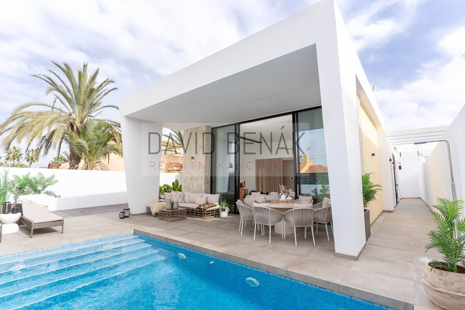 Prodej domu 102 m² s pozemkem 400 m²