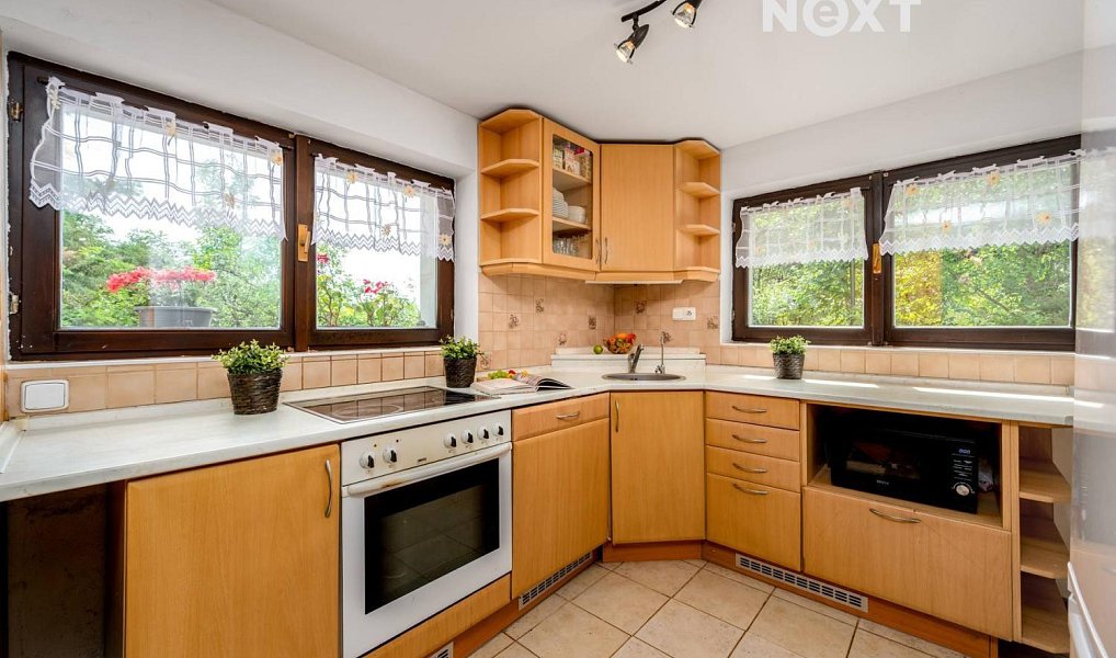 Prodej domu 112 m² s pozemkem 1 265 m², Karlštejn – náhled fotky 12