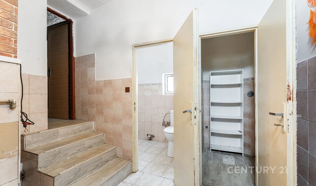 Prodej obchodních prostor 374 m², Šťáhlavy – náhled fotky 11