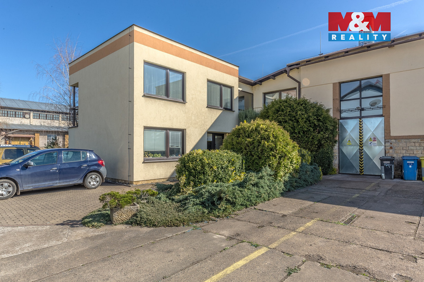 Prodej výrobních prostor 1 182 m² — photo 2