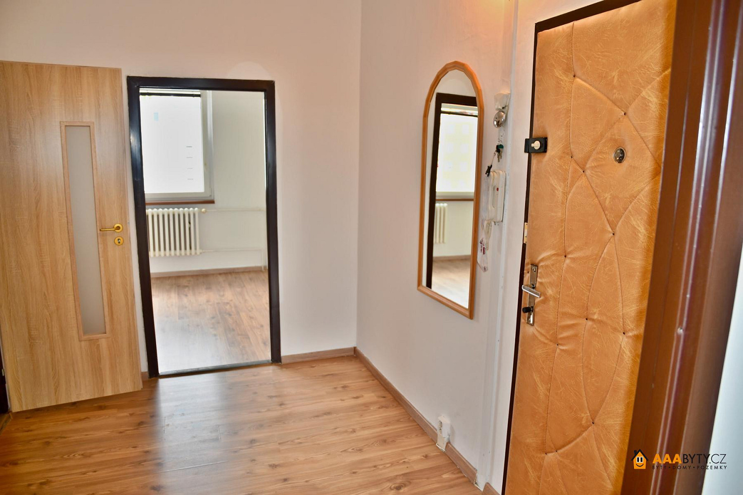 Prodej bytu 2+kk 43 m² — photo 3