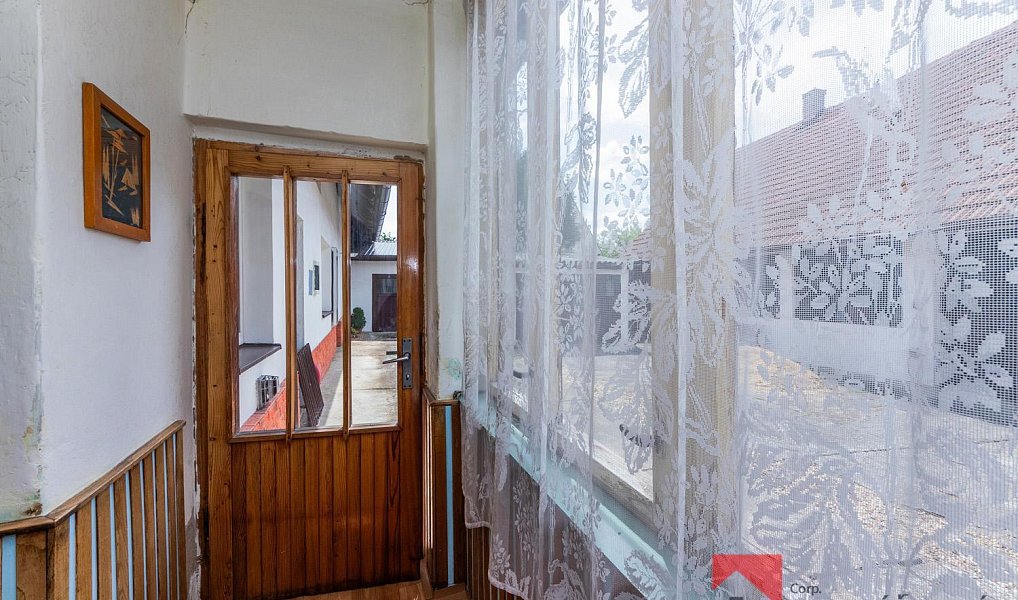 Prodej domu 322 m² s pozemkem 498 m², Nová Ves – náhled fotky 7